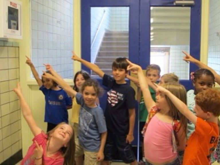 Salem Fire Foundation AED Training for 8th Graders